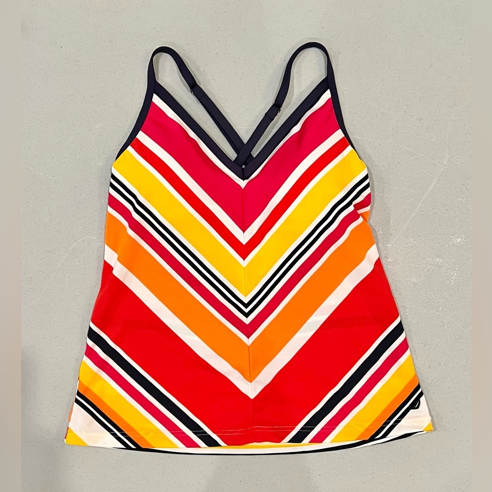 Sporty V-Neck W/Cross Back Tankini Top